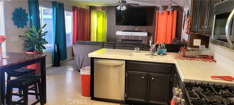 633 Linden Cir
