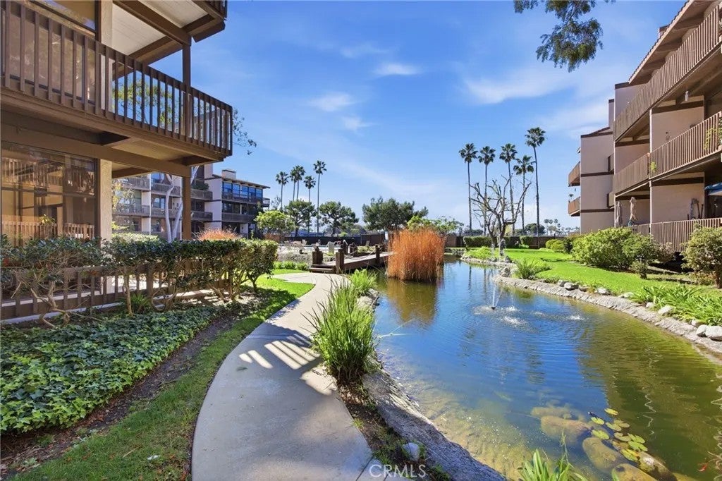 7202 Marina Pacifica Drive South South