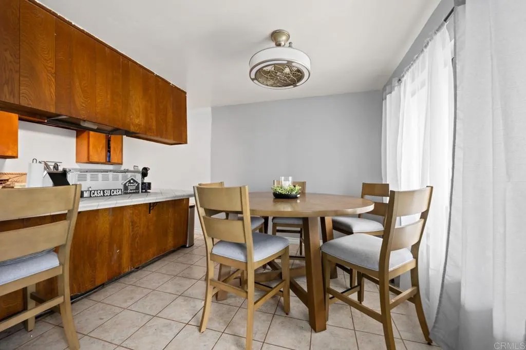 1640 Maple Drive 2