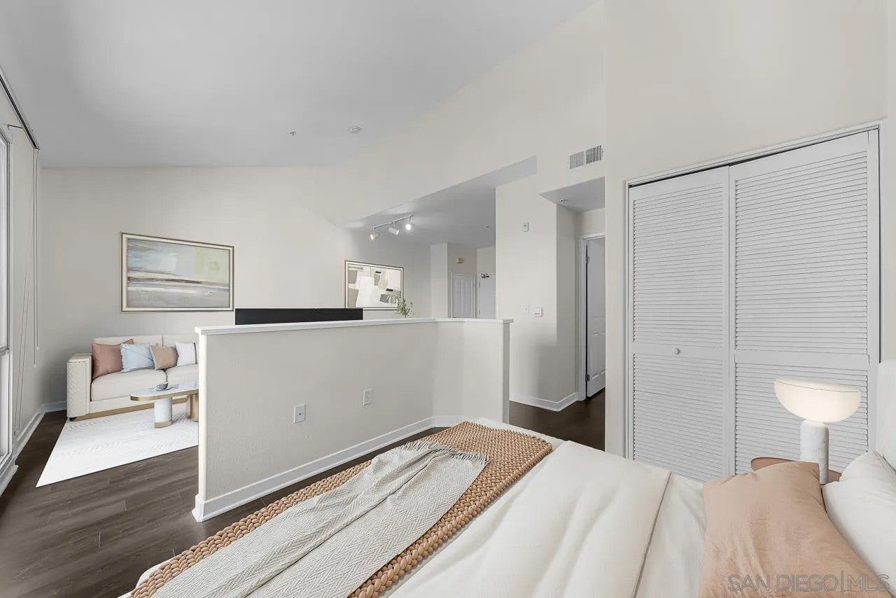 1501 Front ST 613