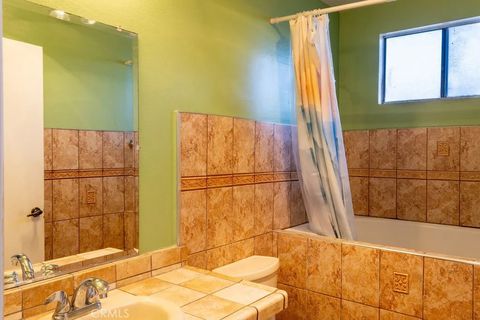 Tiny photo for 18425 Saticoy Street #1, Reseda, CA 91335 (MLS # SR26014895)