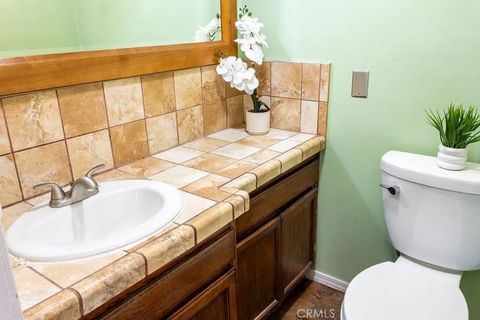 Tiny photo for 18425 Saticoy Street #1, Reseda, CA 91335 (MLS # SR26014895)