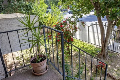 Tiny photo for 18425 Saticoy Street #1, Reseda, CA 91335 (MLS # SR26014895)