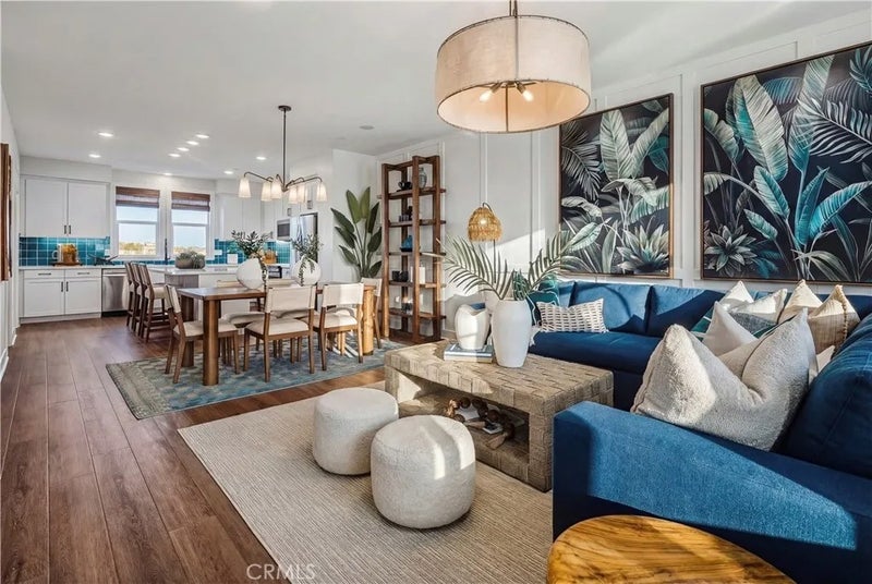 12720 Azure Way 27
