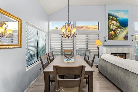 Tiny photo for 152 Verde Way, Palm Desert, CA 92260 (MLS # IG25274568)