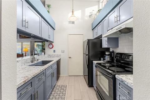 Tiny photo for 152 Verde Way, Palm Desert, CA 92260 (MLS # IG25274568)