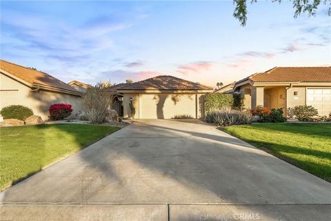 Tiny photo for 152 Verde Way, Palm Desert, CA 92260 (MLS # IG25274568)