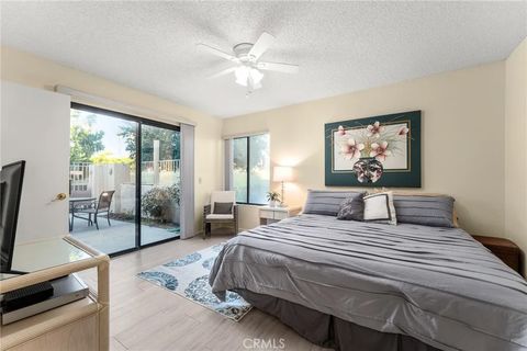 Tiny photo for 152 Verde Way, Palm Desert, CA 92260 (MLS # IG25274568)