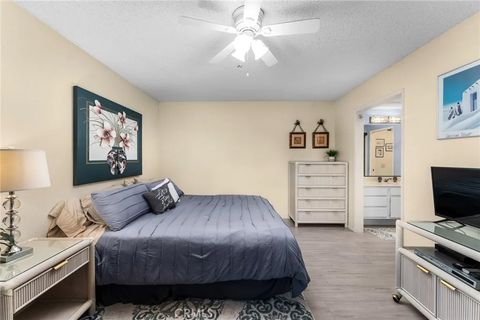 Tiny photo for 152 Verde Way, Palm Desert, CA 92260 (MLS # IG25274568)