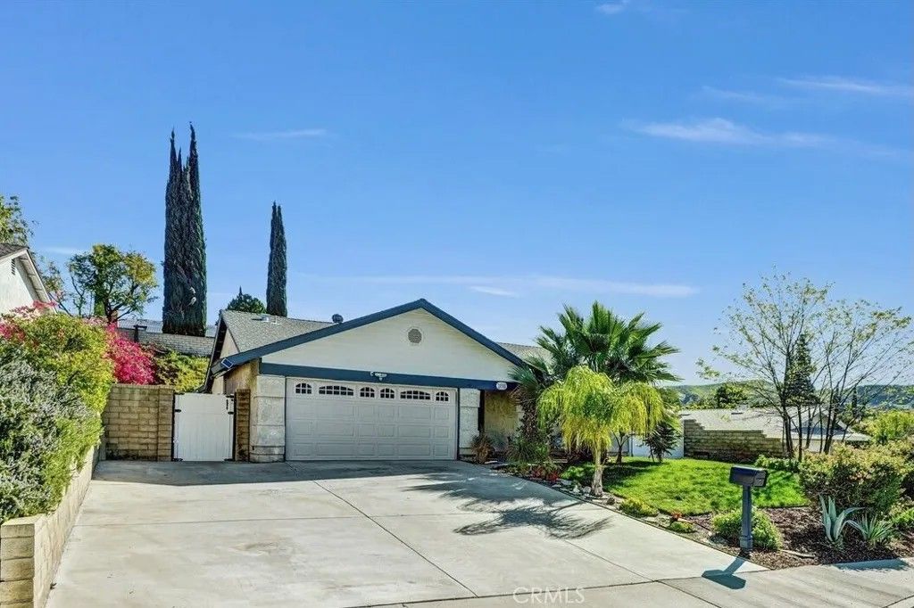 Photo of 30308 Jasmine Valley, Canyon Country, CA 91387 (MLS # AR26035012)