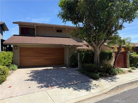 Photo of 4 Woodhaven Dr, Laguna Niguel, CA 92677 (MLS # OC26089328)