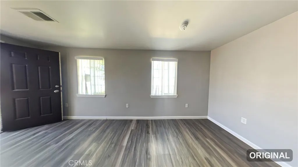 2868 Beachwood