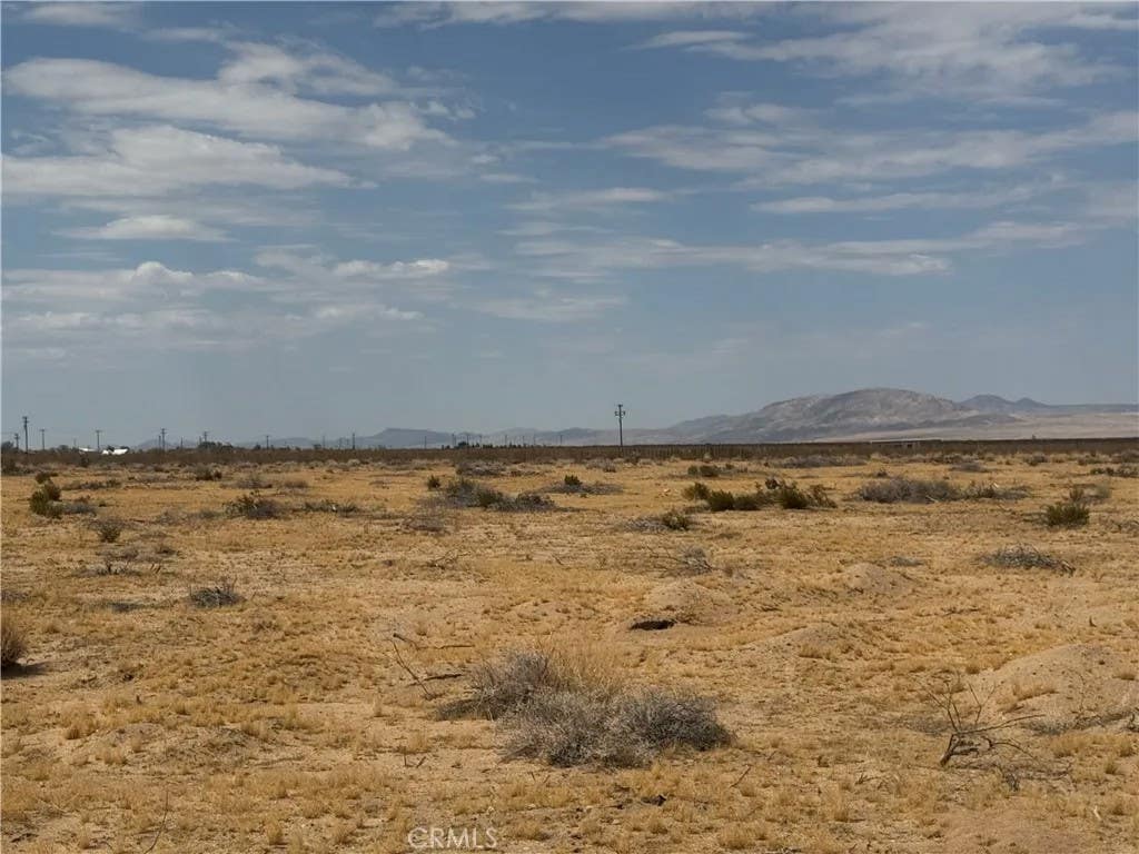 Photo of 62626 N Pole RD, Joshua Tree, CA 92252 (MLS # OC26157558)