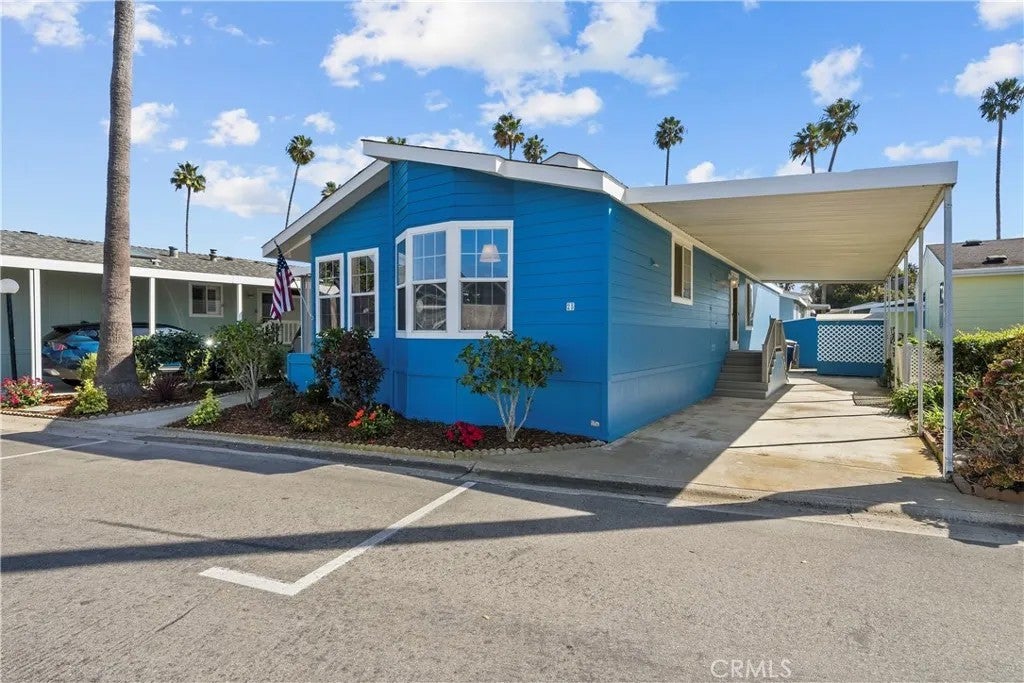 1215 Anchors Way 25