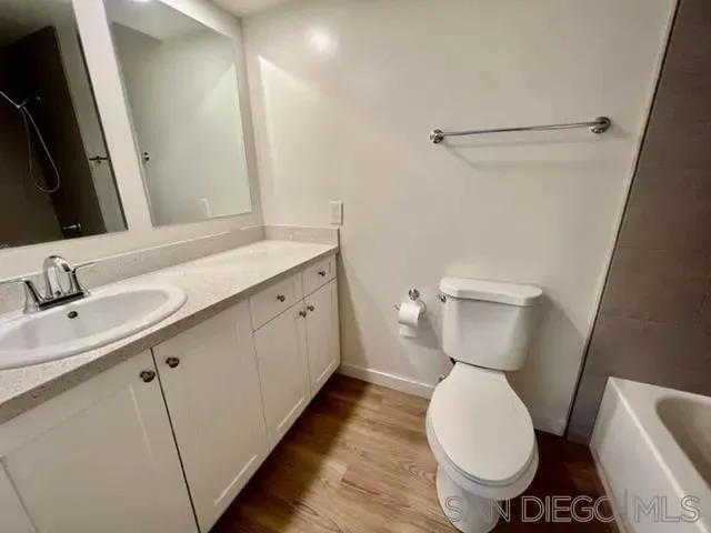 San Diego, California 92122, United States, 4 Bedrooms Bedrooms, ,2 BathroomsBathrooms,Residential,Active,180893