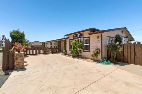 Photo of 1863 Alessandro Trail, Vista, CA 92084 (MLS # NDP2603787)