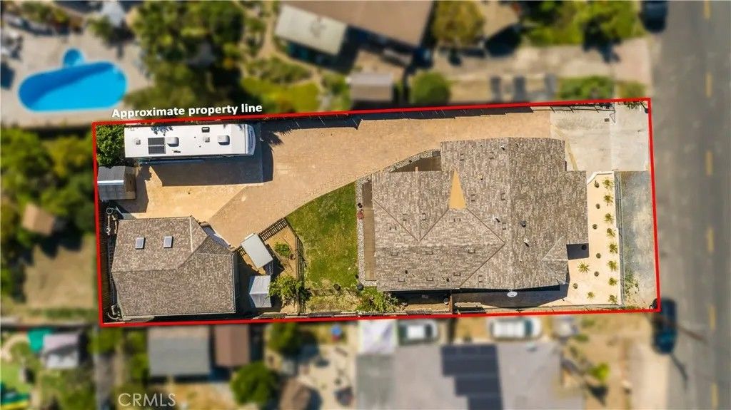 Photo of 1215 Lagan Ave, Vista, CA 92083 (MLS # ND26058908)