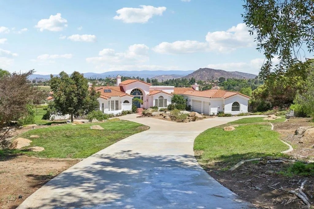 17572 Via Loma Drive