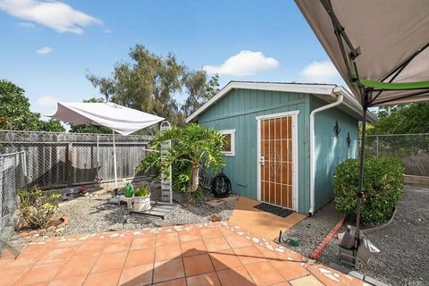 Tiny photo for 817 Avenida Taxco, Vista, CA 92084 (MLS # PTP2507717)