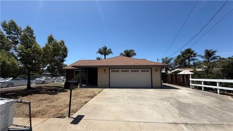 Photo of 13240 Olive Tree Lane, Poway, CA 92064 (MLS # IV26092544)