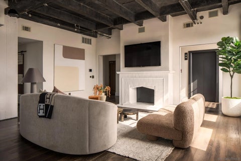 Tiny photo for 702 Ash Street #1400, San Diego, CA 92101 (MLS # 260023477)