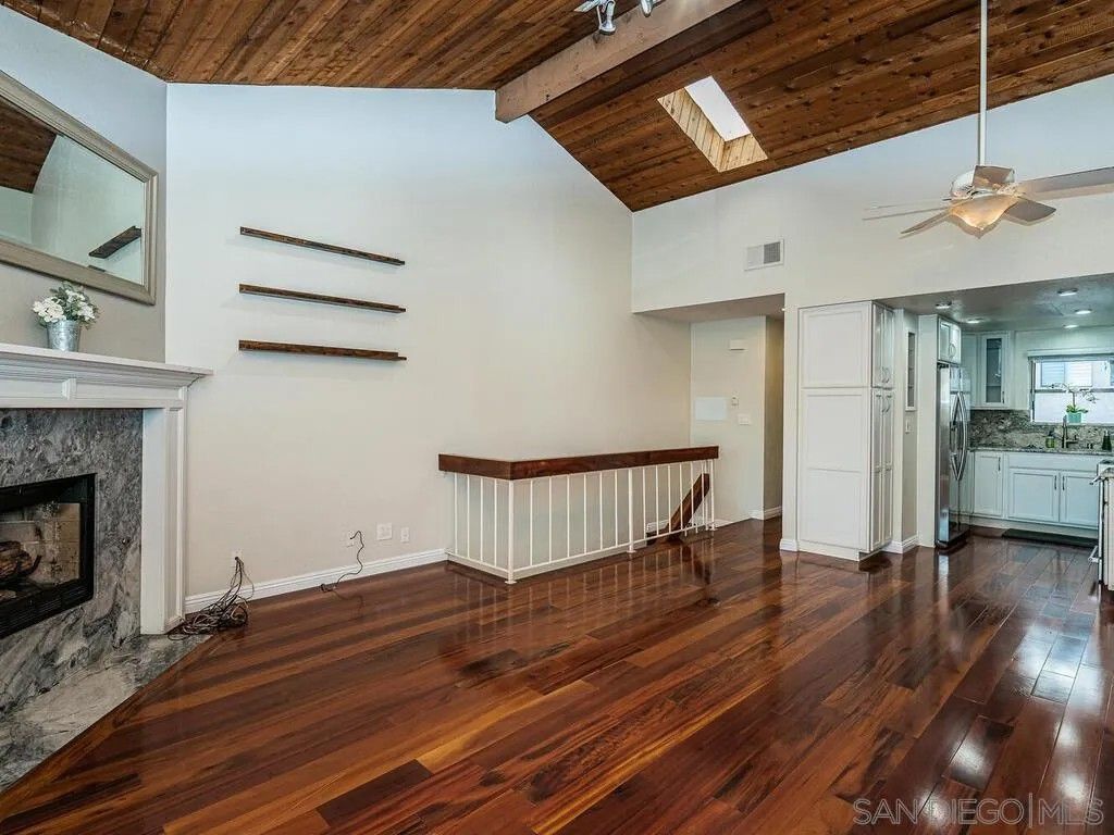 Photo of 4566 W Point Loma Blvd, San Diego, CA 92107 (MLS # 260007954)