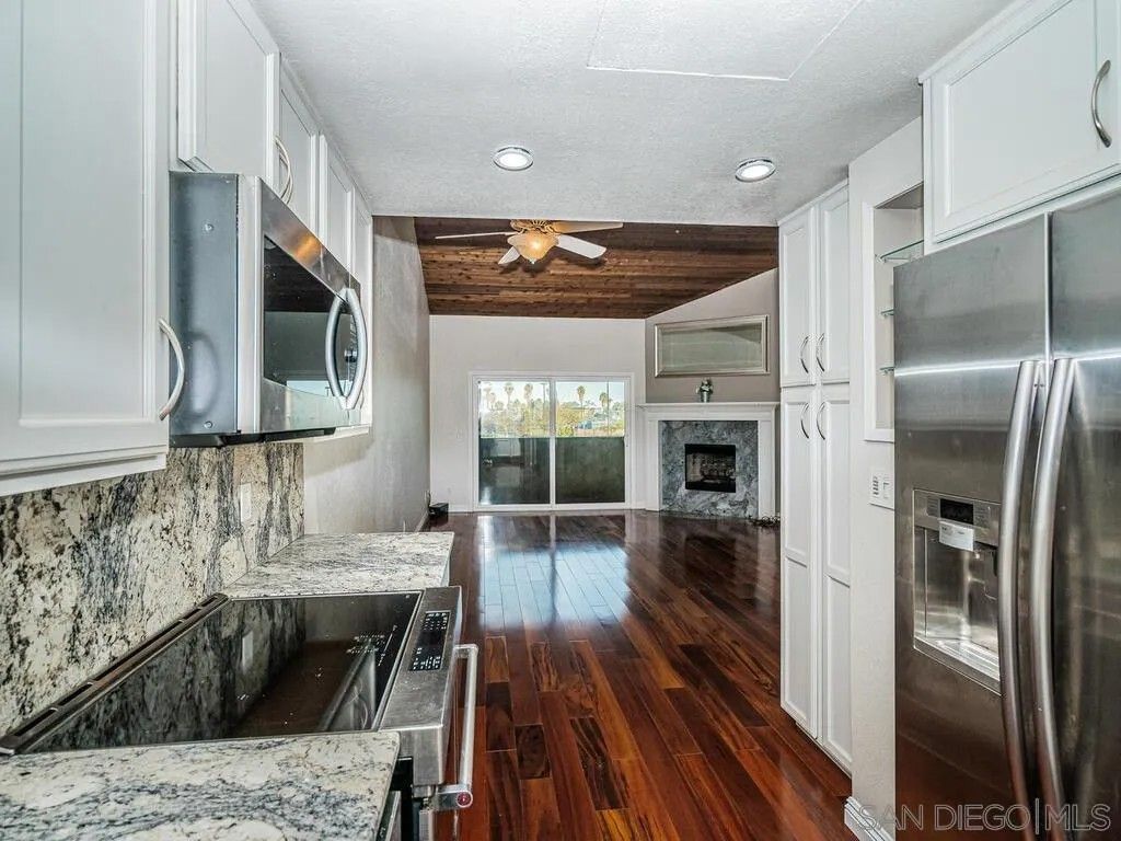 Photo of 4566 W Point Loma Blvd, San Diego, CA 92107 (MLS # 260007954)