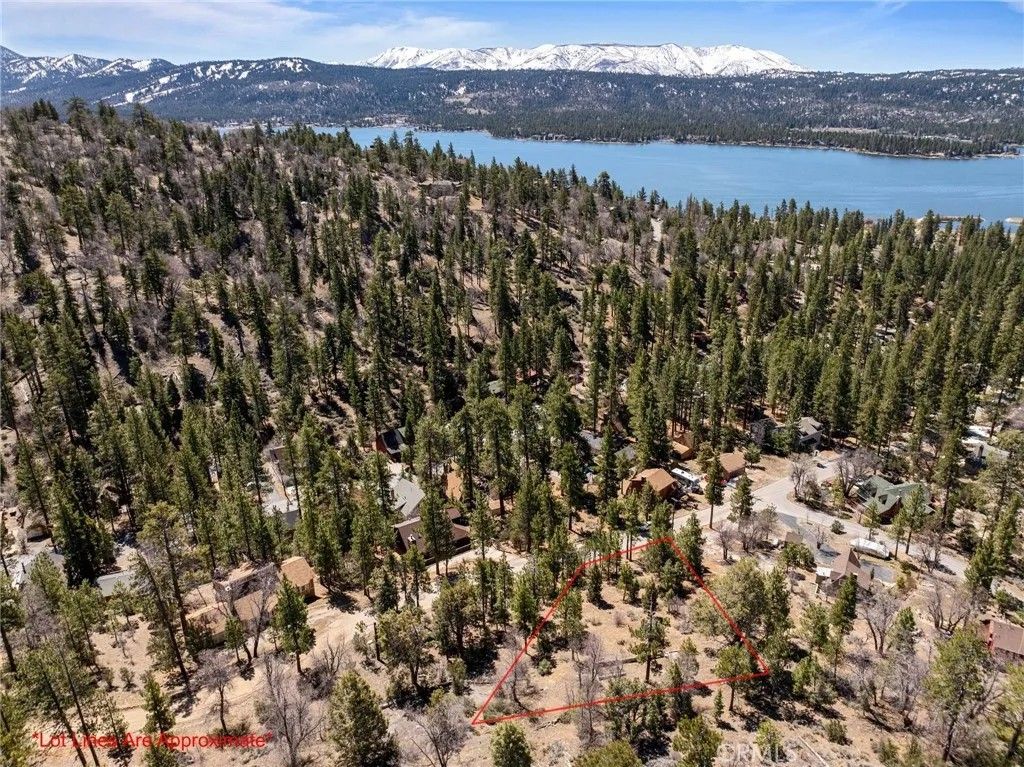 Photo of 1125 Fawnskin, Fawnskin, CA 92333 (MLS # IG25272442)