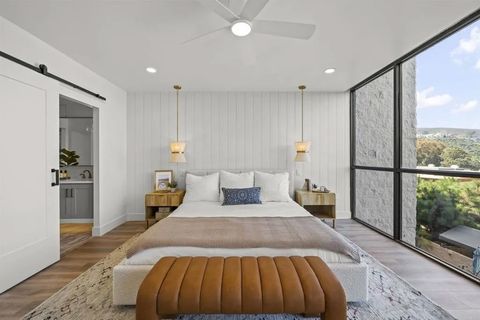 Tiny photo for 2500 Torrey Pines Rd #305, La Jolla, CA 92037 (MLS # PTP2508975)