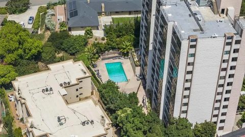 Tiny photo for 2500 Torrey Pines Rd #305, La Jolla, CA 92037 (MLS # PTP2508975)