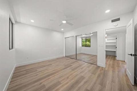 Tiny photo for 2500 Torrey Pines Rd #305, La Jolla, CA 92037 (MLS # PTP2508975)