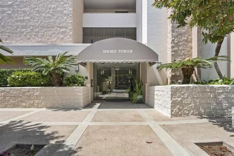 Tiny photo for 2500 Torrey Pines Rd #305, La Jolla, CA 92037 (MLS # PTP2508975)