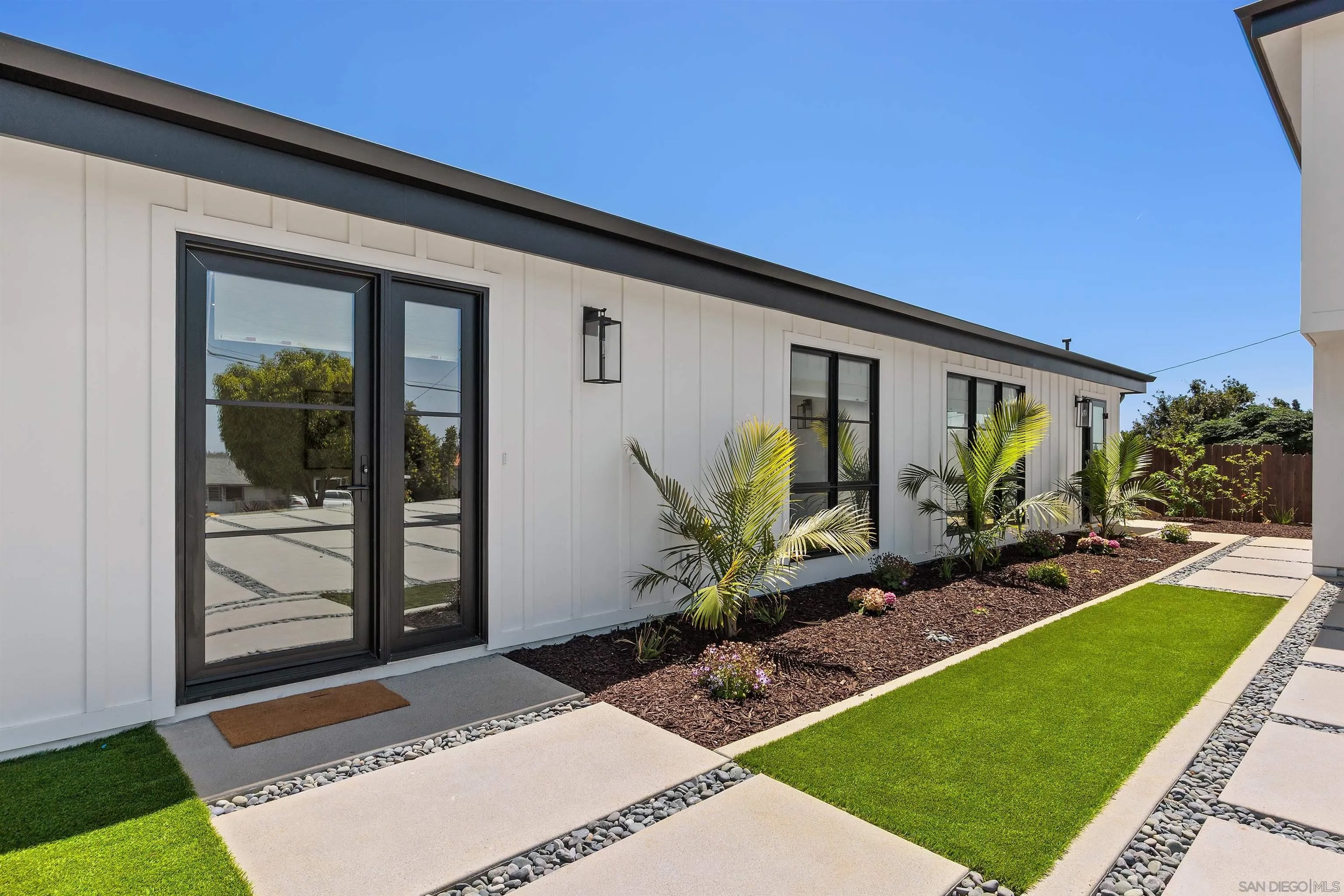 227 Hill Dr