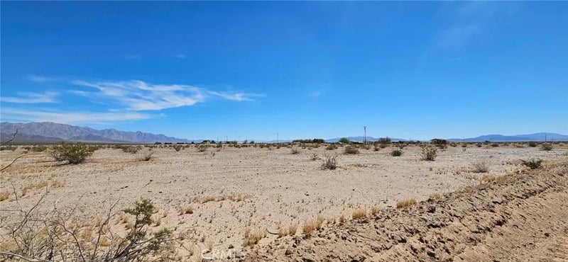 3017 Shadow Mountain