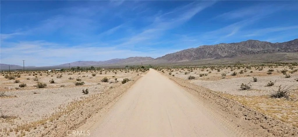 Photo of 3017 Shadow Mountain, 29 Palms, CA 92277 (MLS # HD26219119)
