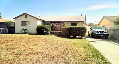 Photo of 25513 Byron St, San Bernardino, CA 92404 (MLS # IV26084559)