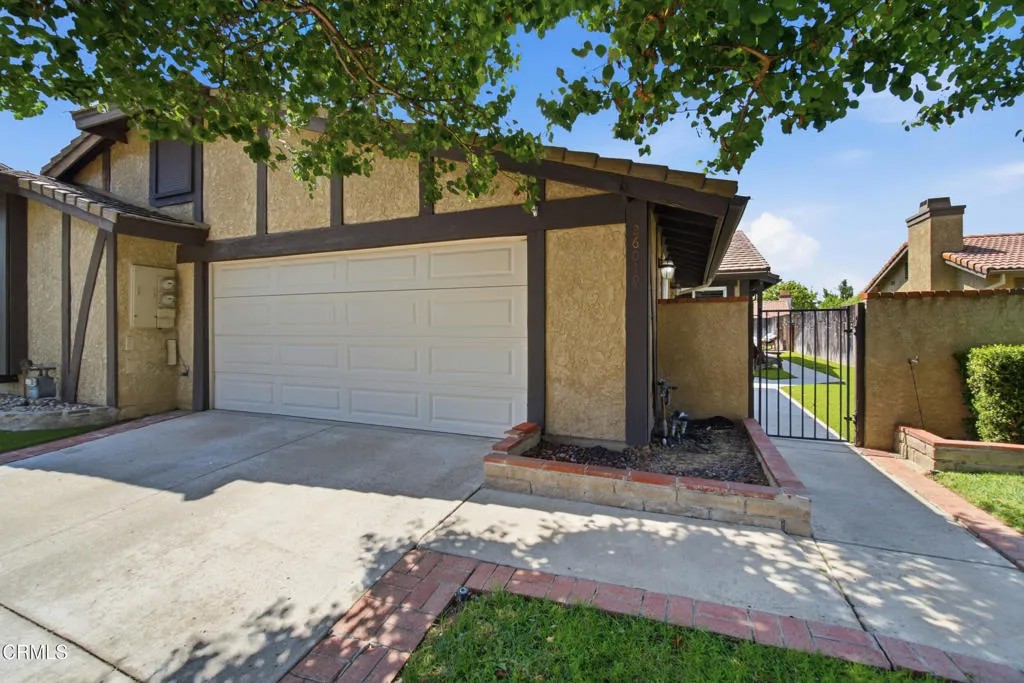 26019 Palomita Drive