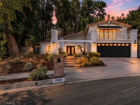 Photo of 23837 Ladrillo Street, Woodland Hills, CA 91367 (MLS # SR26199076)