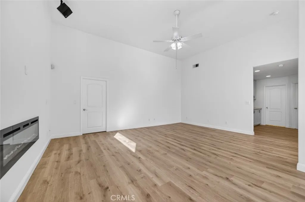 10291 N Whitney