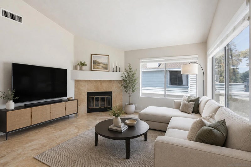 387 Deerfield Ave 77
