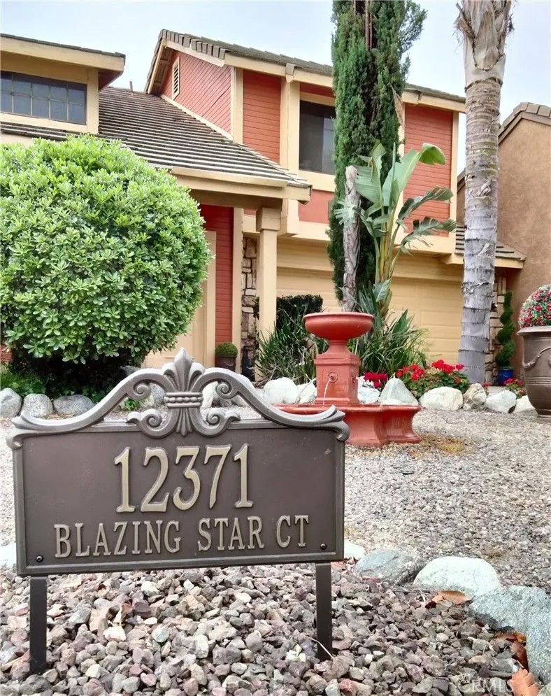 12371 Blazing Star Court