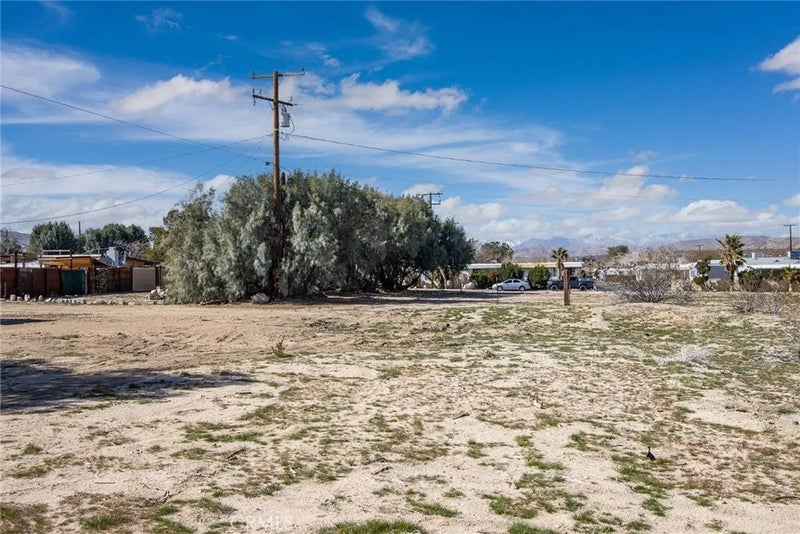 6394 Mountain View