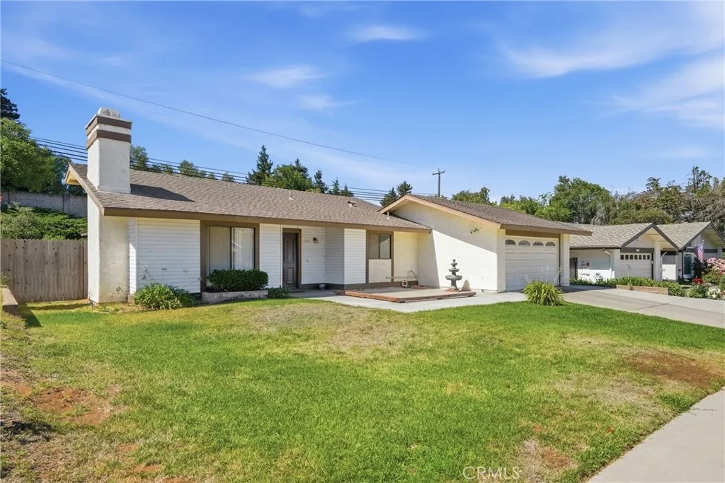 1524 Tiffany Park