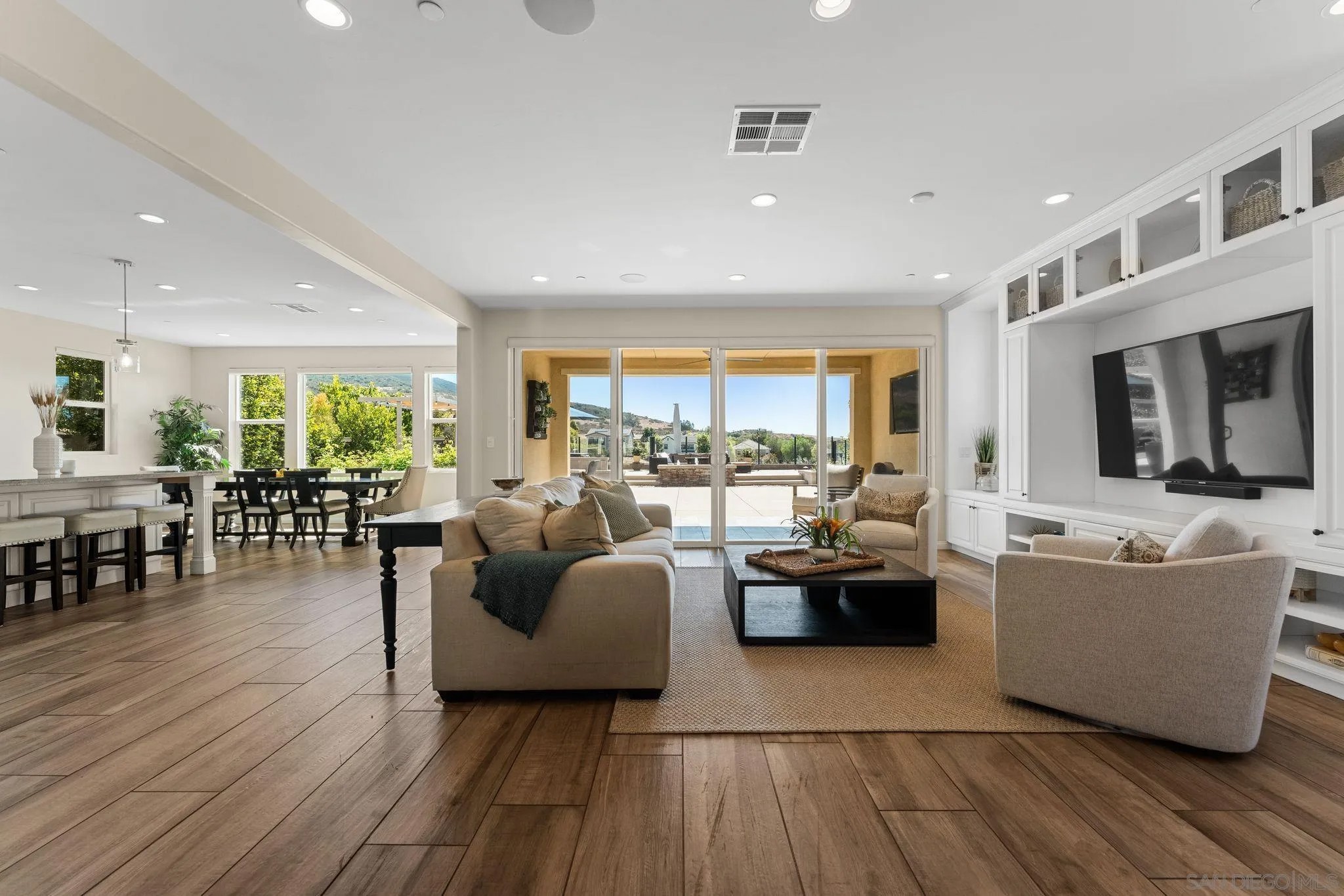 15083 Aramon Place