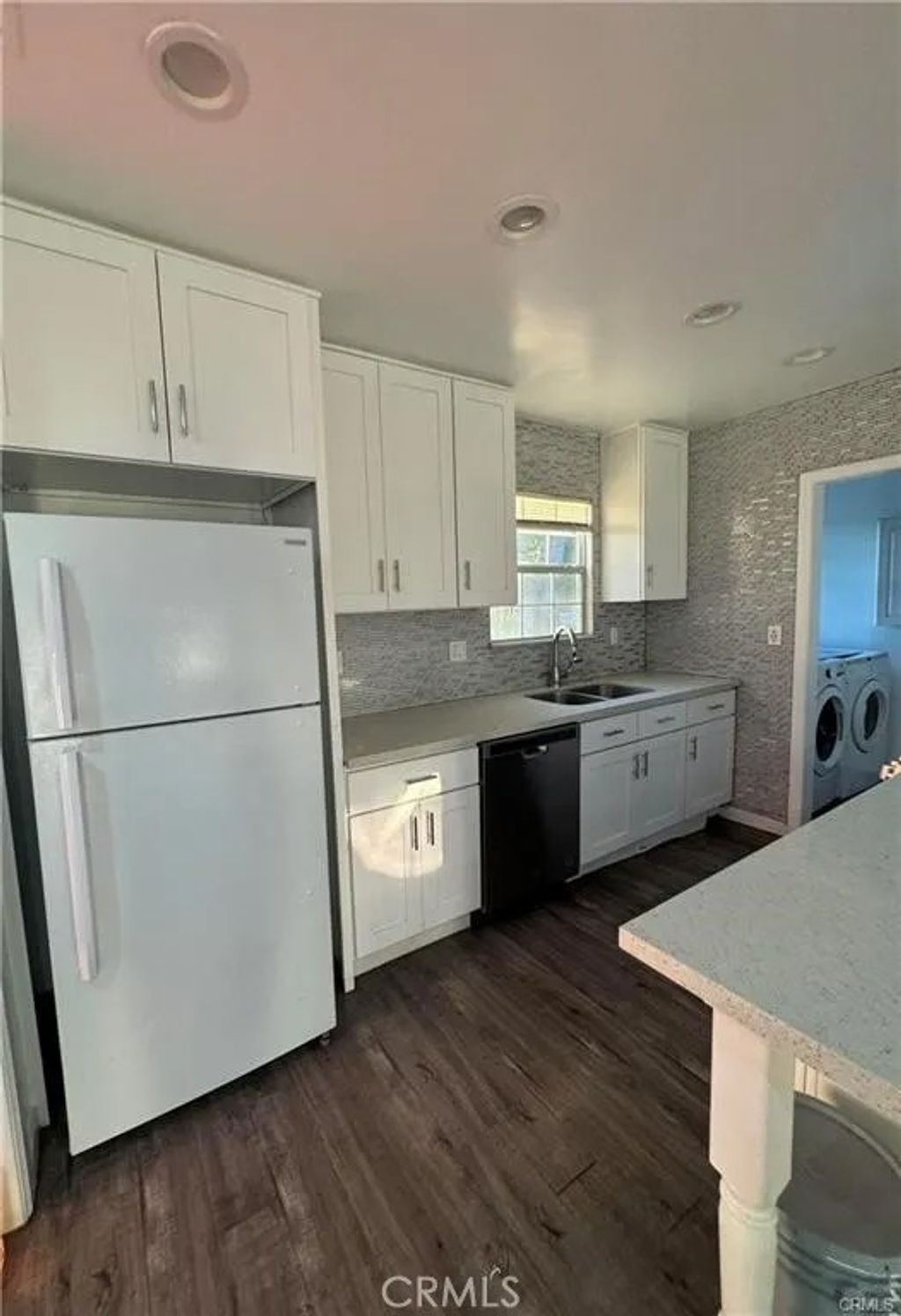 Photo of 6938 Topeka Drive, Reseda, CA 91335 (MLS # BB26026248)