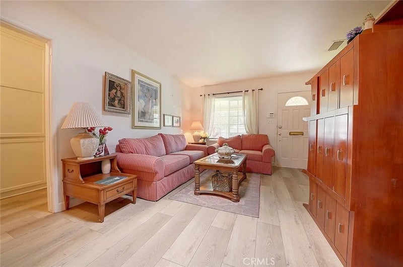 3441 W 175th Street