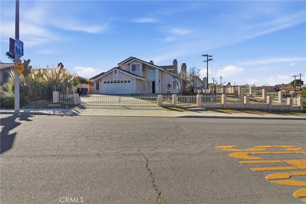 14260 Meadow Grove