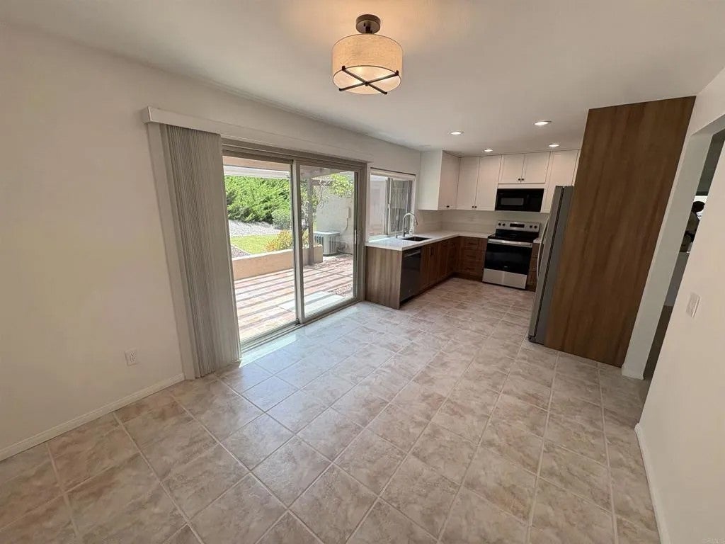 Photo of 17463 Plaza Dolores, San Diego, CA 92128 (MLS # PTP2606038)