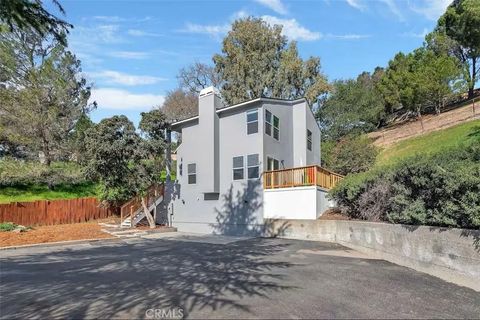 Photo of 5185 Ardilla Rd, Atascadero, CA 93422 (MLS # NS26056066)