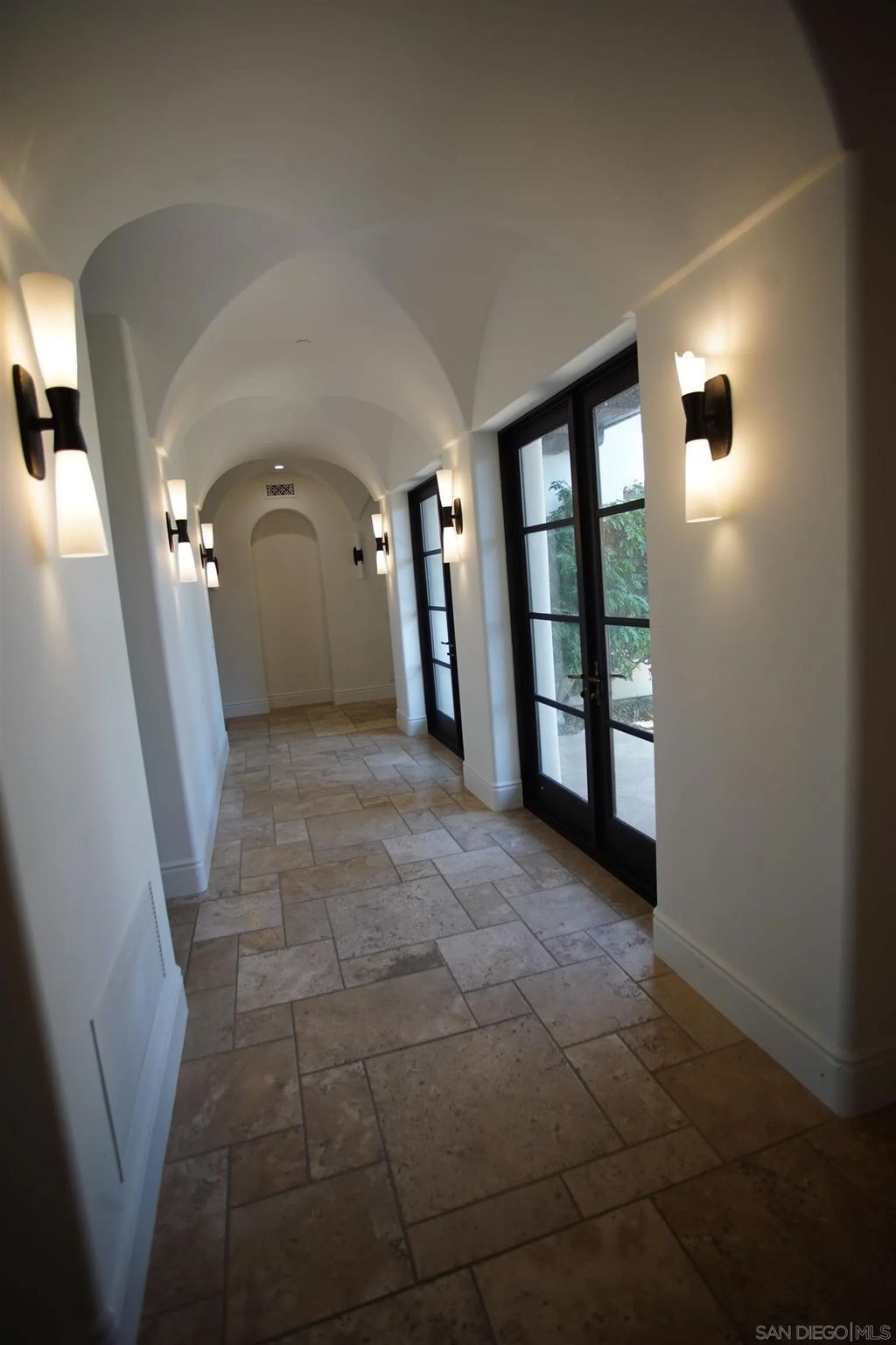 Photo of 18325 Calle La Serra, Rancho Santa Fe, CA 92091 (MLS # 250032633)